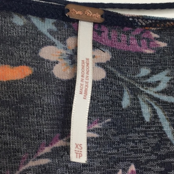 Free People Mixed Floral Patchwork Blouse XS - Picture 3 of 8